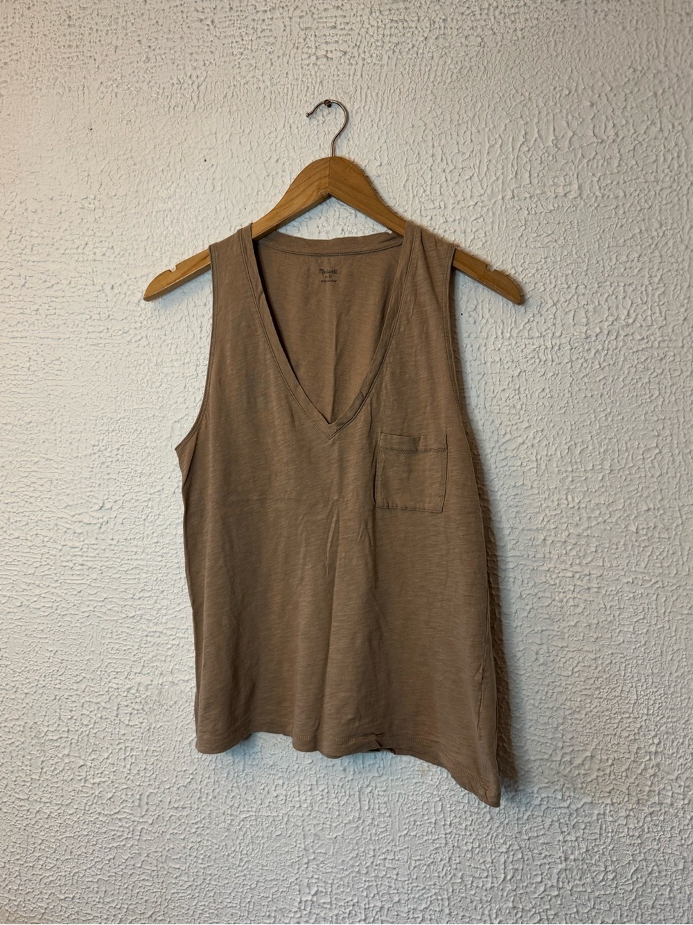 Madewell Sleeveless V-Neck Pocket Tank - Taupe Brown